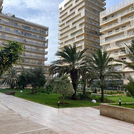 Luxury Apart 2 Ch -Casa Finance City Казабланка Екстериор снимка