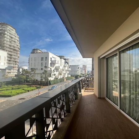 Luxury Apart 2 Ch -Casa Finance City Казабланка Екстериор снимка
