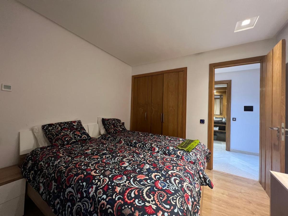 Luxury Apart 2 Ch -Casa Finance City Казабланка Екстериор снимка